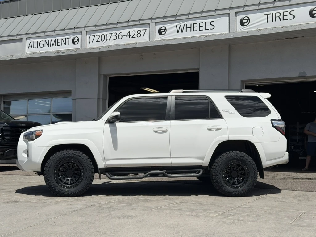 Lock Off-Road Black Lunatic Wheel on 2023 Toyota 4Runner