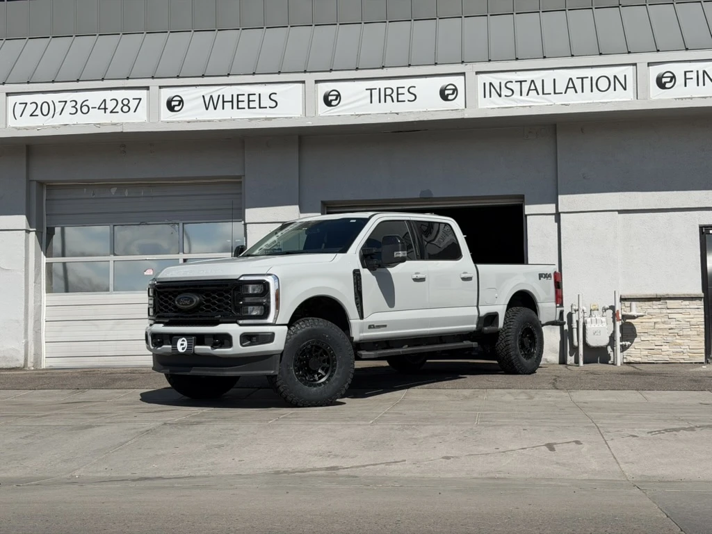 2025 Ford F-250 Fitted with Black Lock Off-Road Lunatic Rims