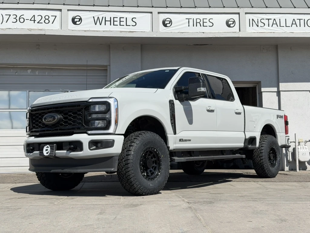 Lock Off-Road Lunatic Black Rim on 2025 Ford F-250