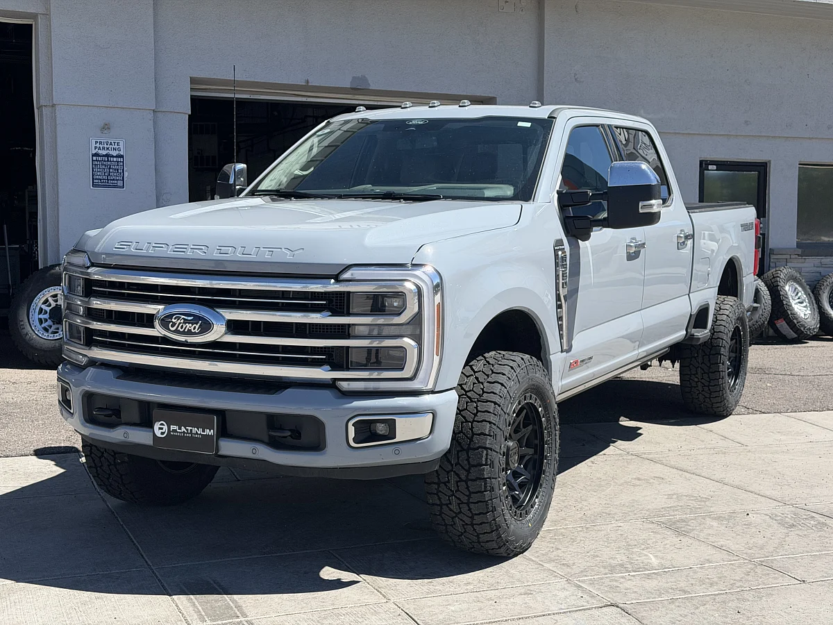 2026 Ford F-350 Lock Off-Road Lunatic Black Custom Wheels
