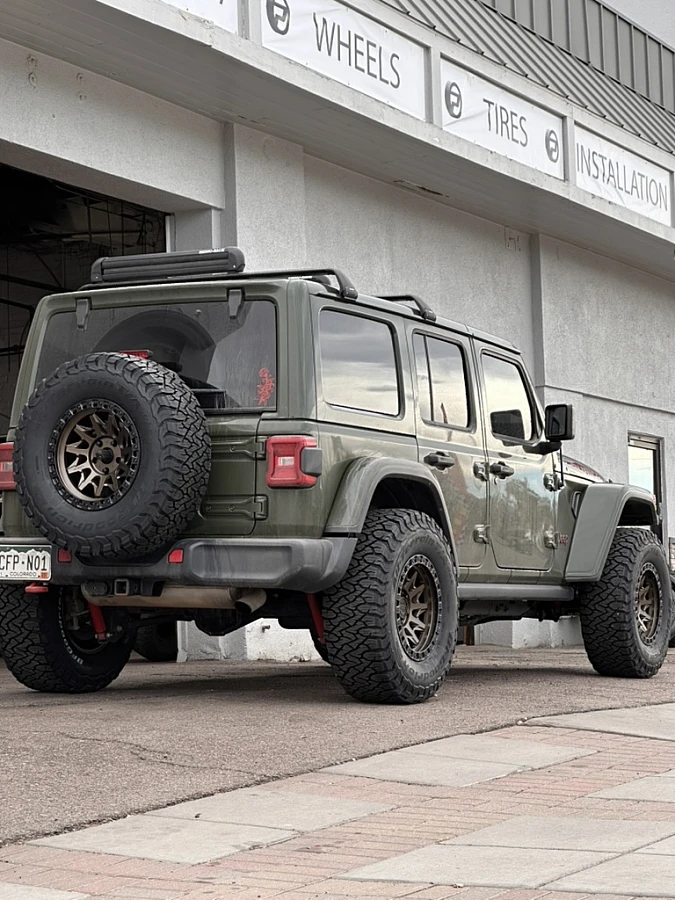 2022 Jeep Wrangler with Lock Off-Road Lunatic Bronze Rims