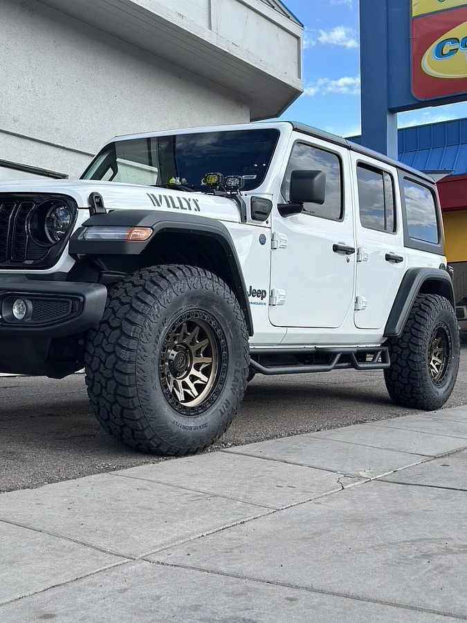 Lock Off-Road Lunatic Bronze Rim on 2025 Jeep Wrangler