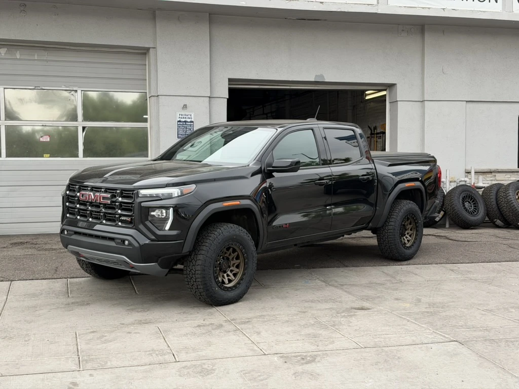 Lock Off-Road Lunatic Bronze Rim on 2026 GMC Canyon