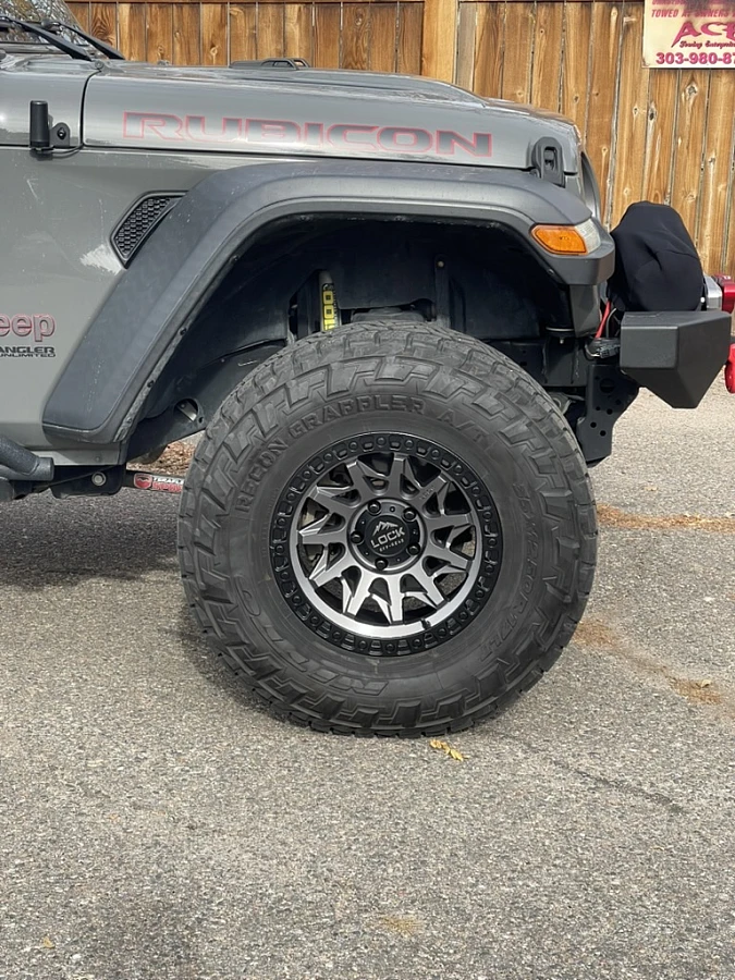 Lock Off-Road Lunatic Charcoal Aftermarket Wheel on 2025 Jeep Wrangler