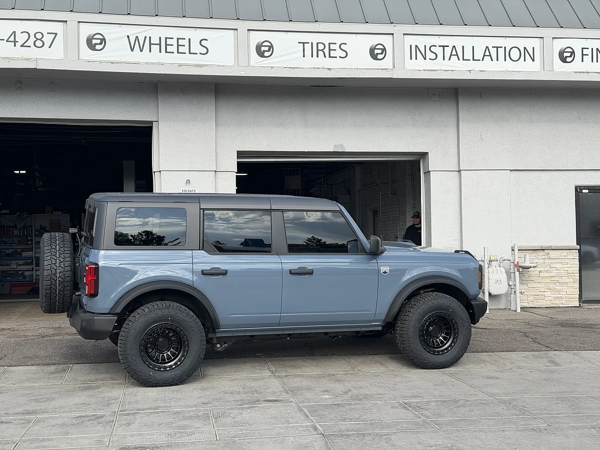 2024 Ford Bronco Fitted with Black Lock Off-Road Mojave Rims