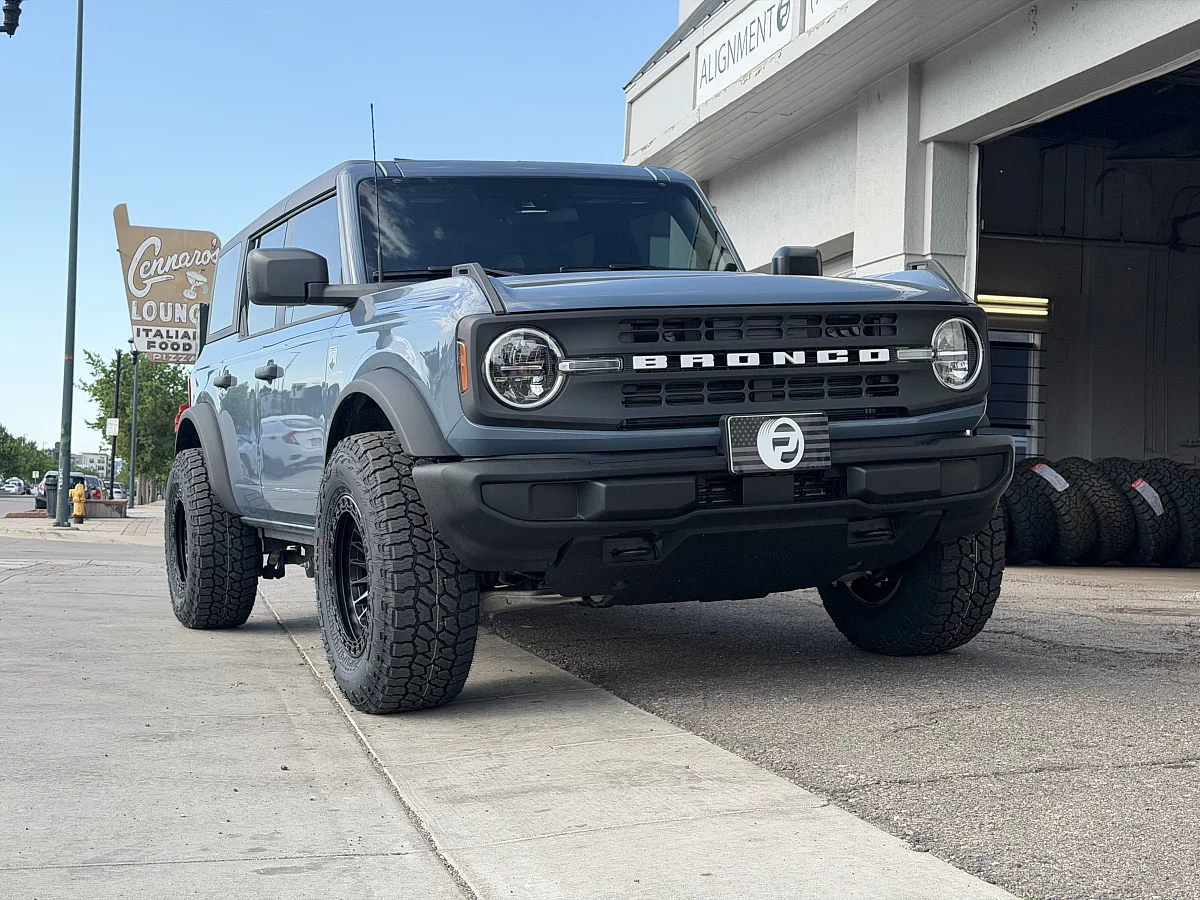 Lock Off-Road Black Mojave Wheel on 2024 Ford Bronco
