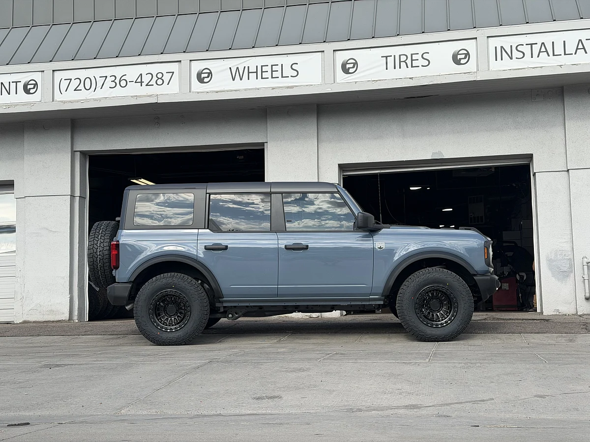 Lock Off-Road Black Rims on 2024 Ford Bronco