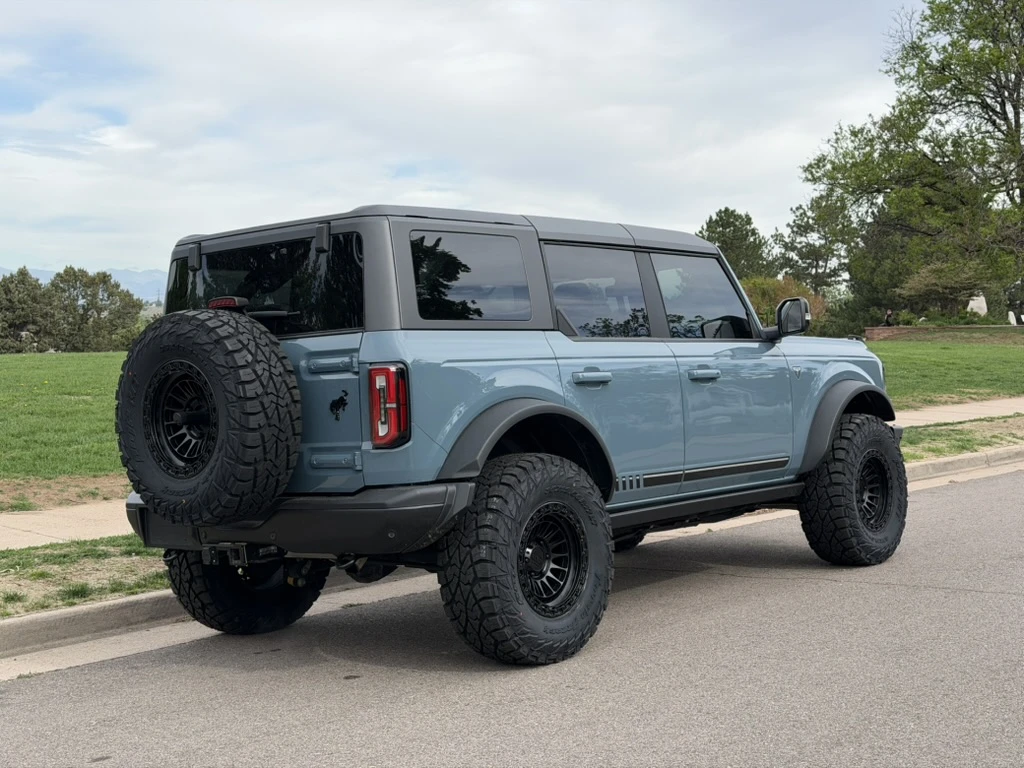 Lock Off-Road Mojave Black Rim on 2025 Ford Bronco