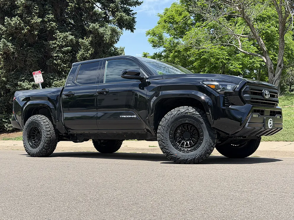 2026 Toyota Tacoma Lock Off-Road Mojave Black Wheel