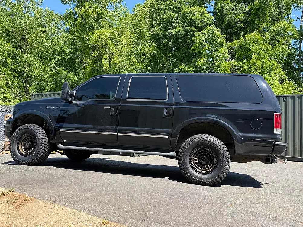 Lock Off-Road Mojave Bronze Aftermarket Wheel on 2005 Ford Excursion