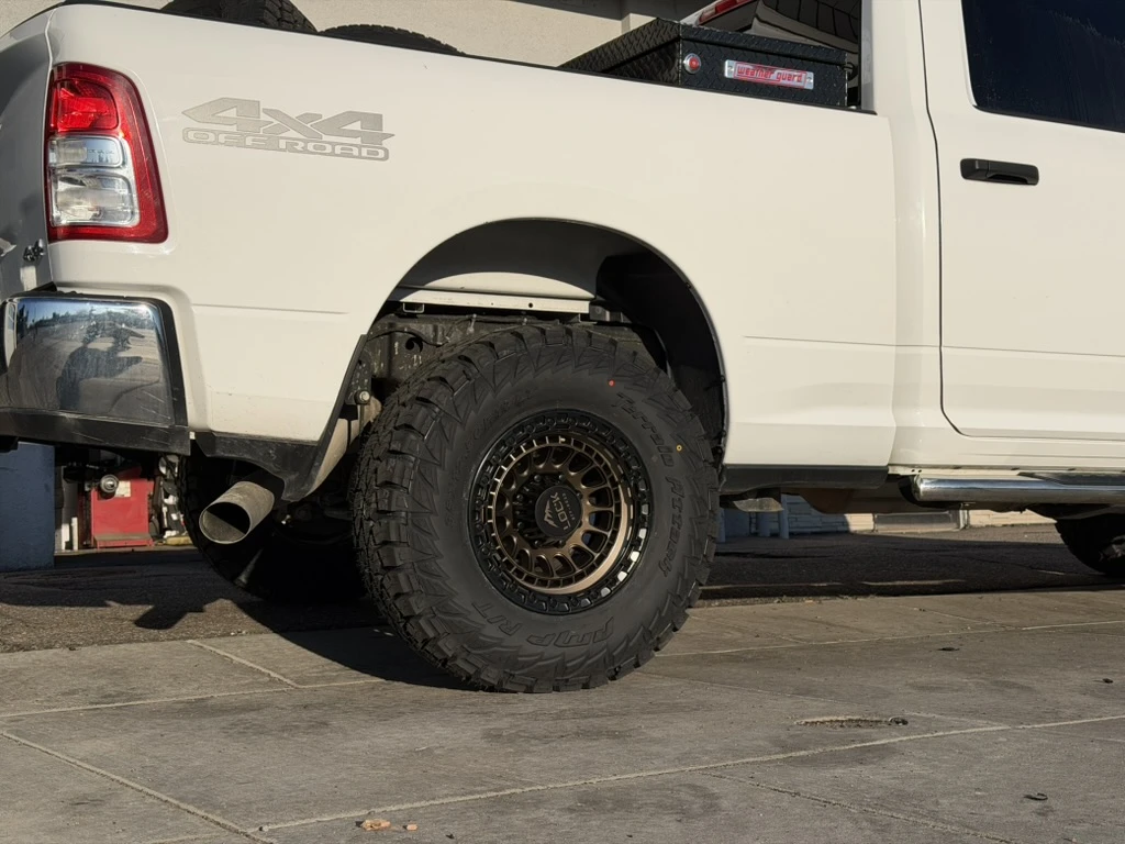 Bronze Lock Off-Road Mojave on 2023 RAM 2500