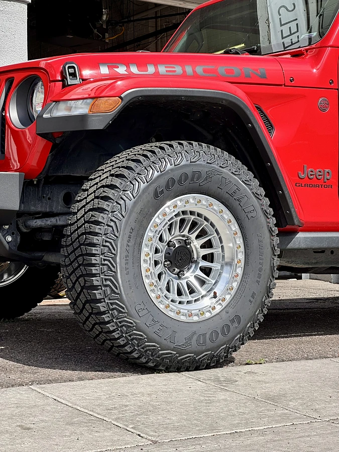 Lock Off-Road Polished Mojave Wheel on 2026 Jeep Gladiator