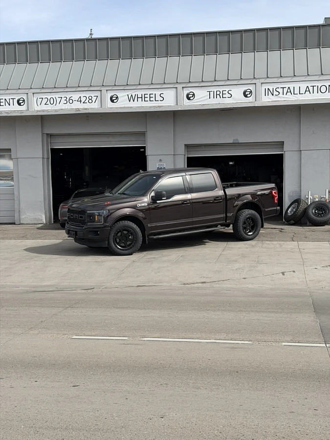 Lock Off-Road Olympus Black on 2020 Ford F-150