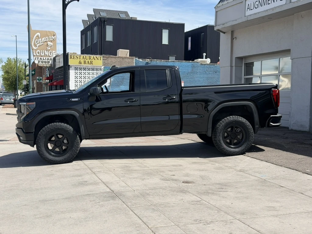 Lock Off-Road Olympus Black on 2025 GMC Sierra 1500