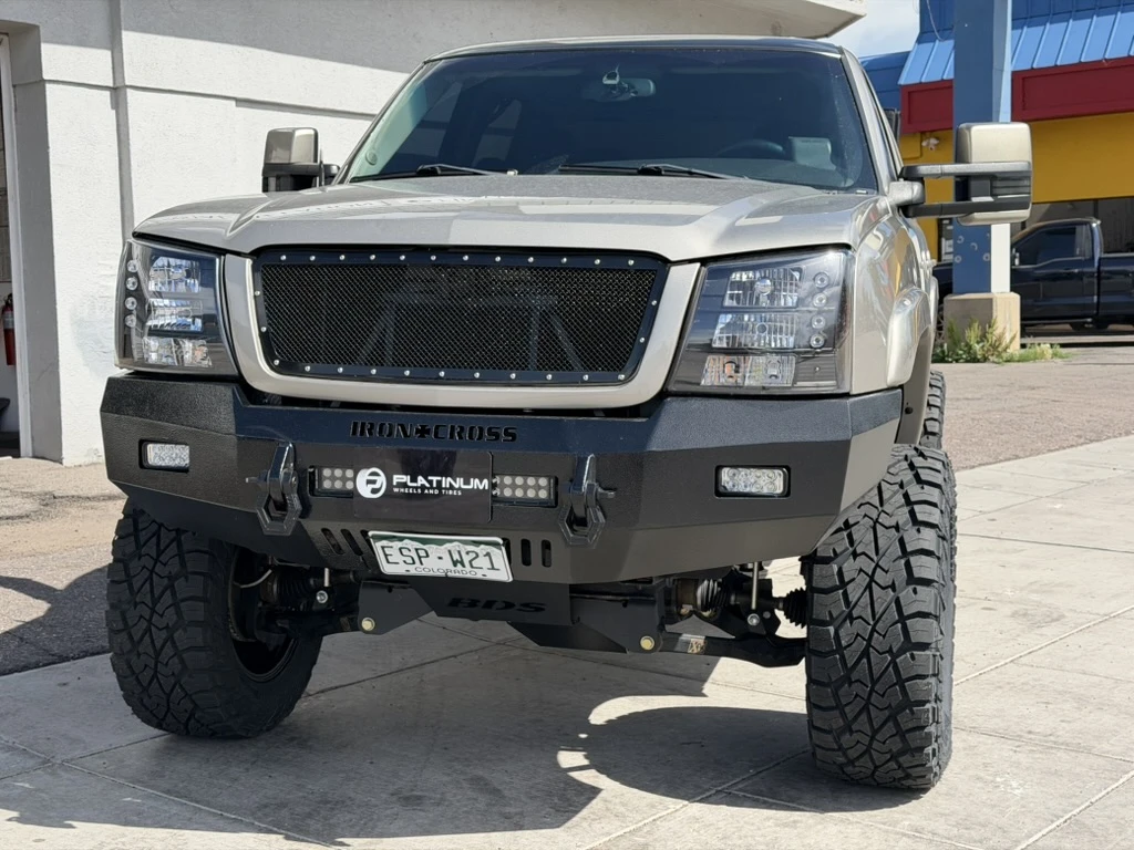 Lock Off-Road Matte Black Trail Wheel on 2003 Chevrolet Silverado 2500HD