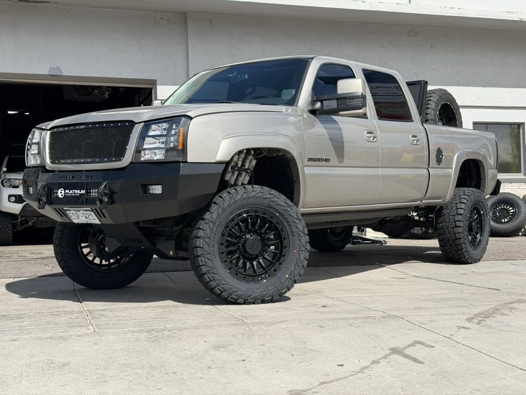 Lock Off-Road Trail Matte Black Aftermarket Wheel on 2003 Chevrolet Silverado 2500HD
