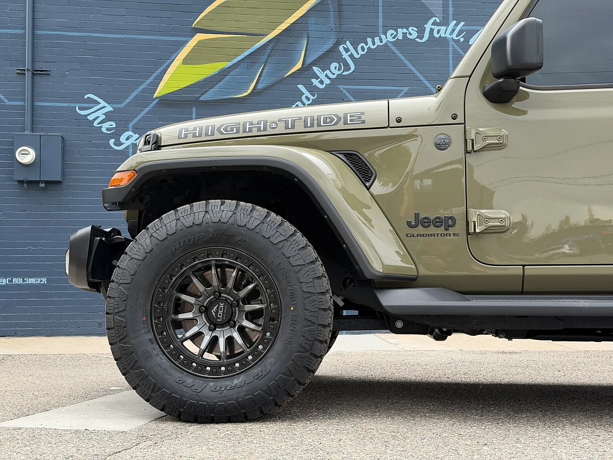 2026 Jeep Gladiator with Lock Off-Road Trail Matte Gunmetal with Matte Black Ring Wheels
