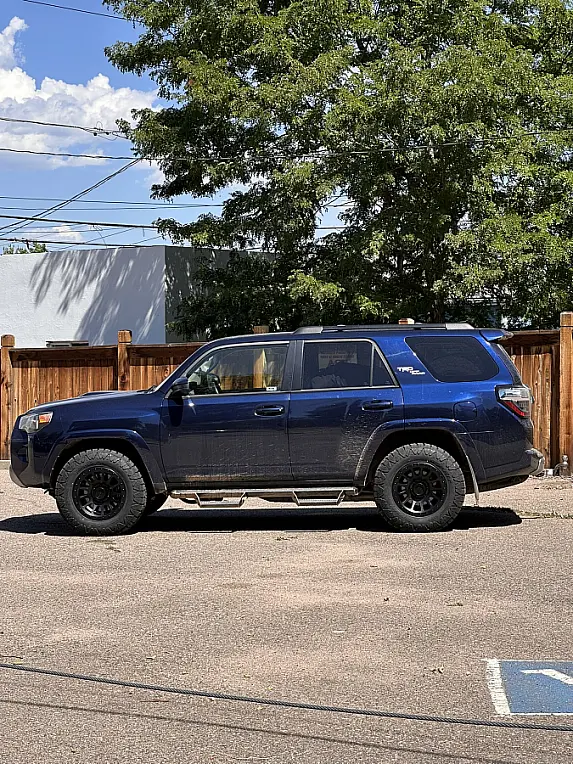 Black Lock Off-Road Yosemite on 2022 Toyota 4Runner