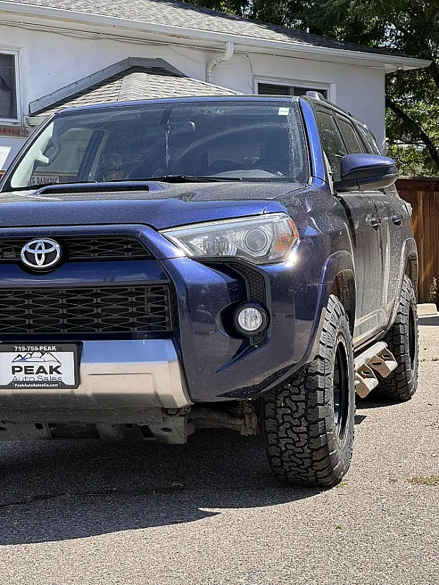 2022 Toyota 4Runner Lock Off-Road Yosemite Black Wheel