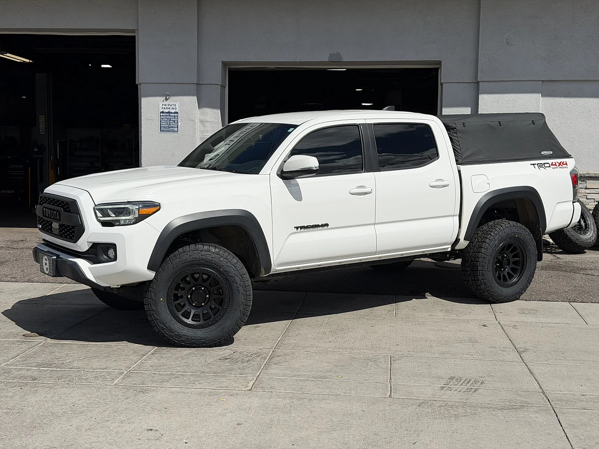 2023 Toyota Tacoma Fitted with Black Lock Off-Road Yosemite Rims