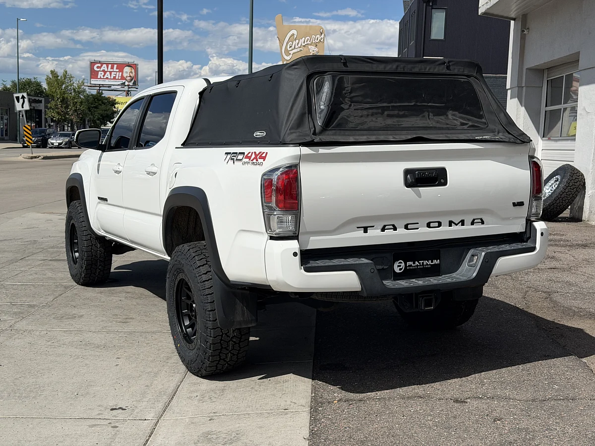 2023 Toyota Tacoma Running Lock Off-Road Yosemite Black