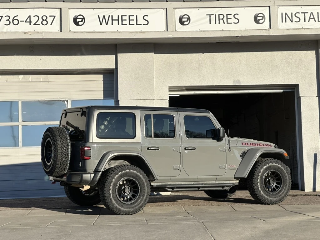 Black Lock Off-Road Yosemite Rim on 2026 Jeep Wrangler