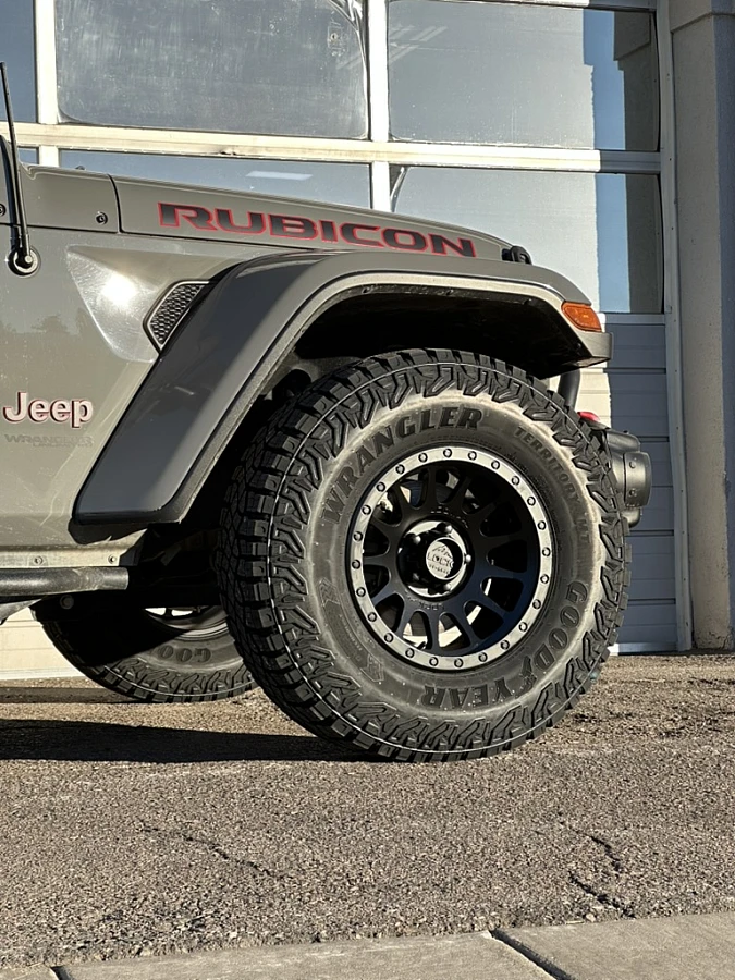 Lock Off-Road Yosemite Black Rim on 2026 Jeep Wrangler
