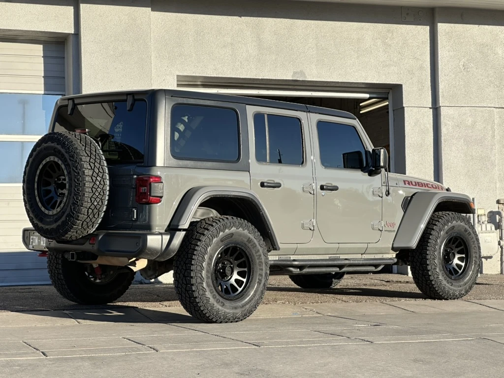 Lock Off-Road Yosemite Wheels in Black for 2026 Jeep Wrangler
