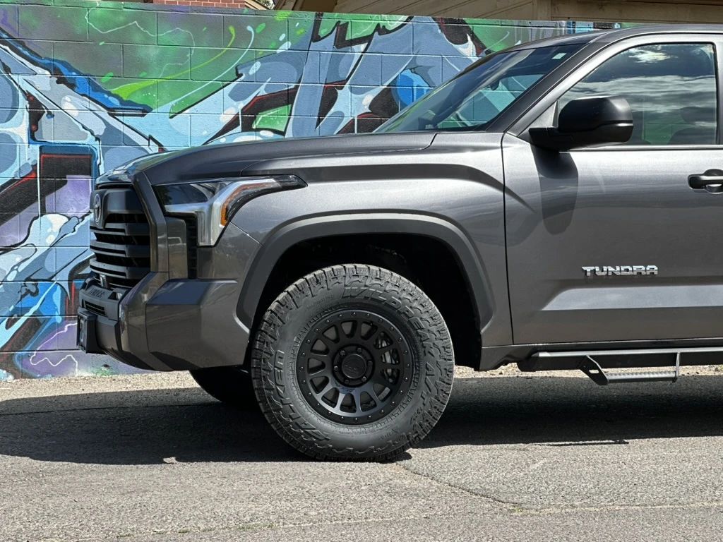 2026 Toyota Tundra Running Lock Off-Road Yosemite Black