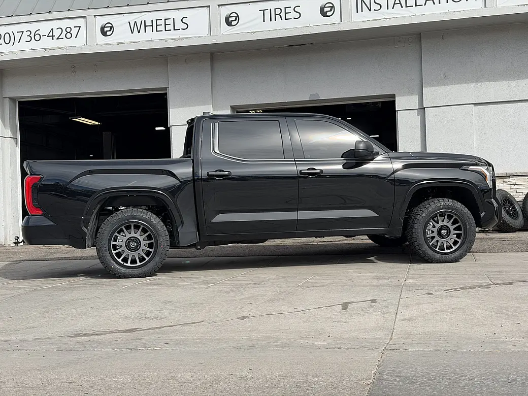 Charcoal Lock Off-Road Yosemite on 2026 Toyota Tundra