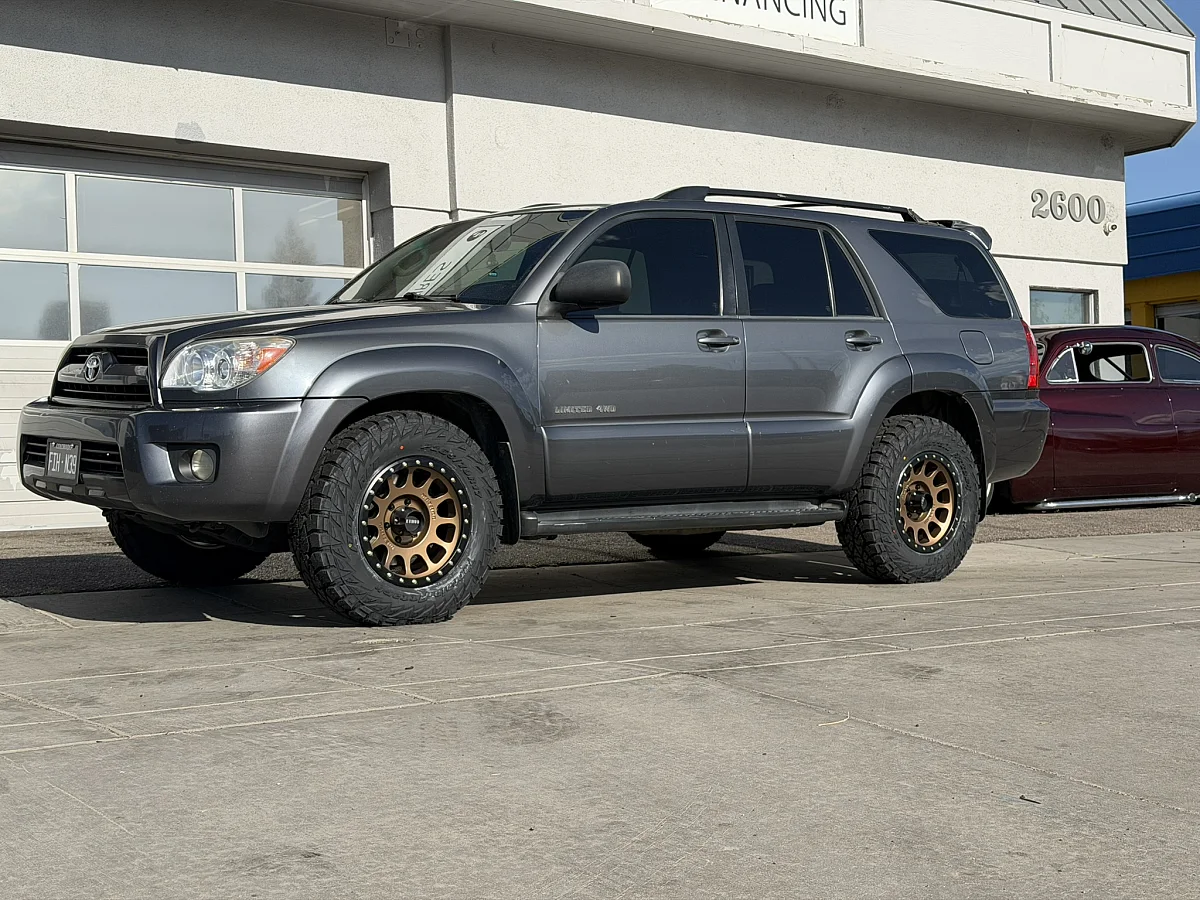 2008 Toyota 4Runner with Method MR305 Bronze Wheels