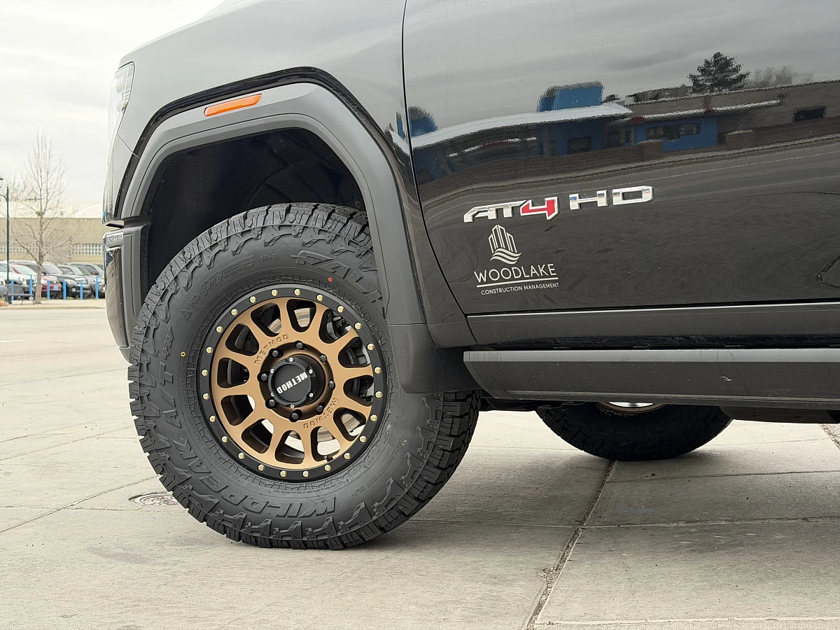 2026 GMC Sierra 3500HD Method MR305 Bronze Wheel