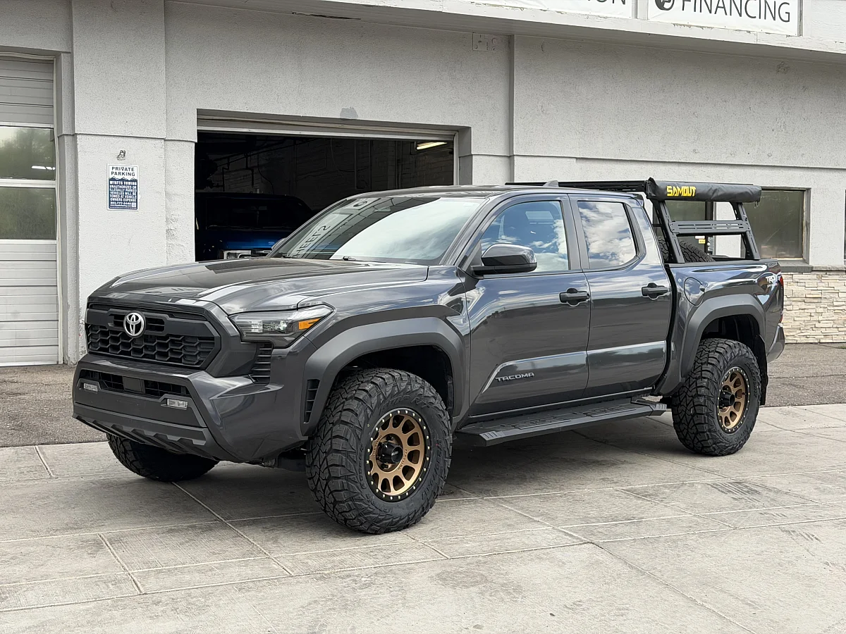 Method MR305 Wheels in Bronze for 2026 Toyota Tacoma