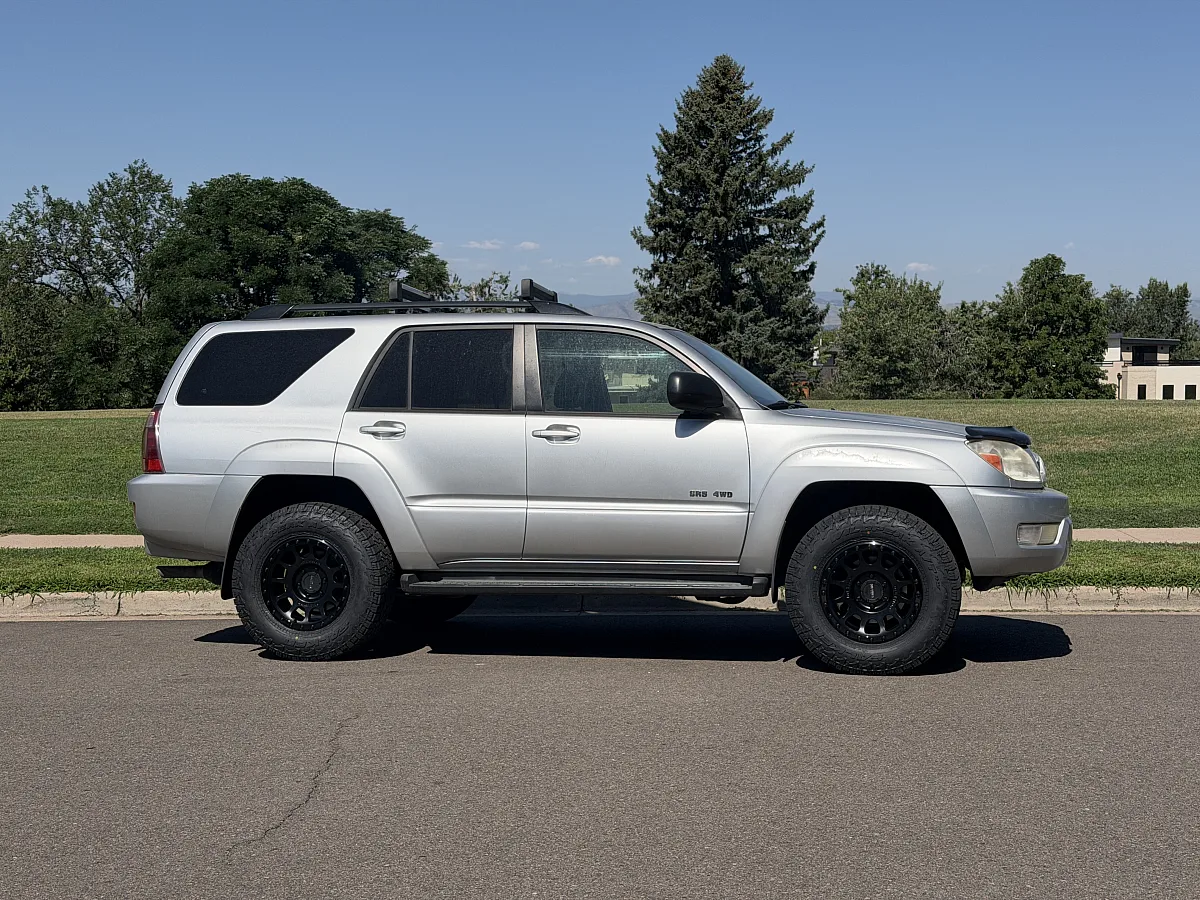 2004 Toyota 4Runner Running Method MR305 Double Black