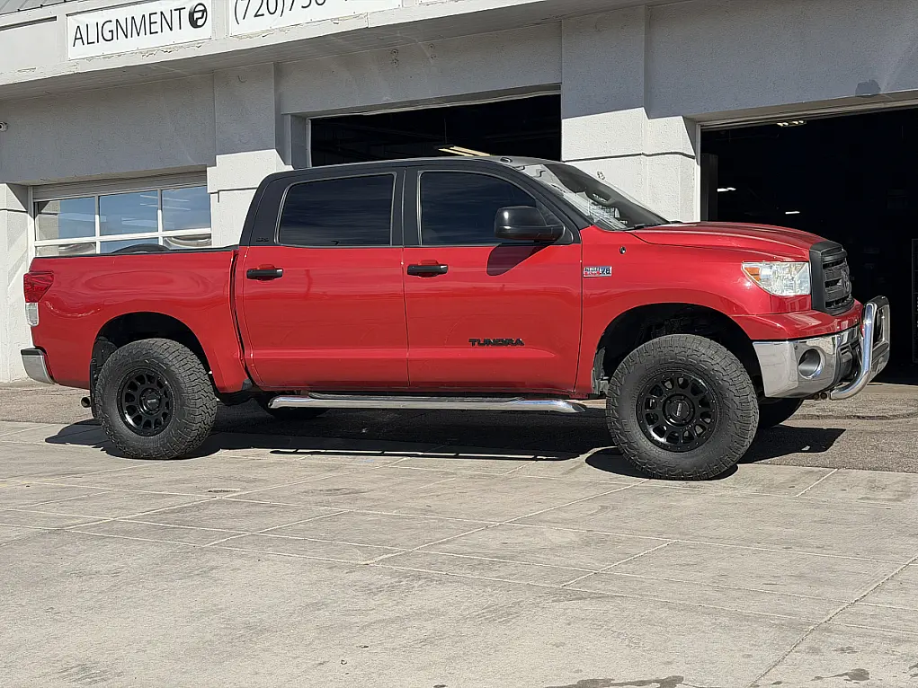 2015 Toyota Tundra with Method MR305 Double Black Wheels