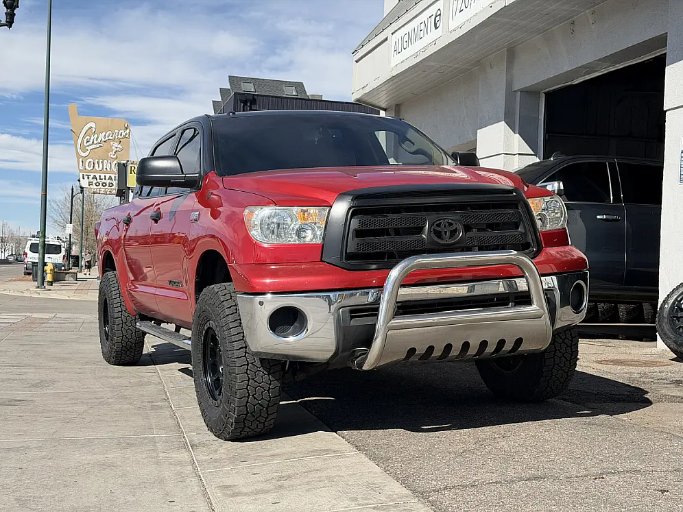 Method MR305 Double Black Aftermarket Wheel on 2015 Toyota Tundra