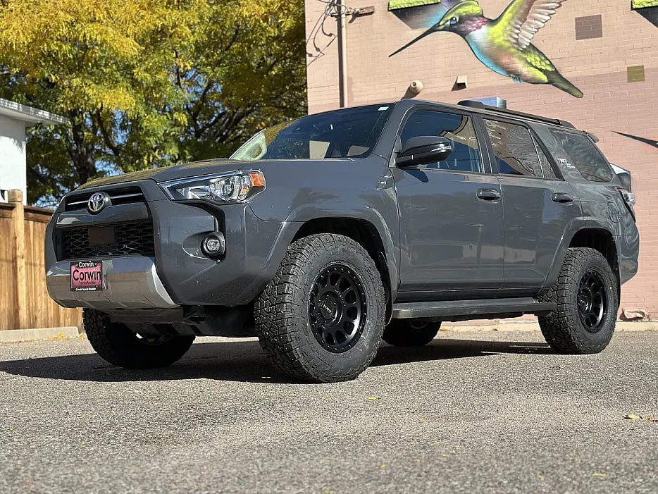 Method Double Black MR305 Wheel on 2024 Toyota 4Runner
