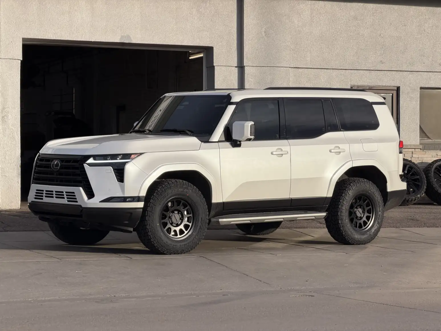 Method MR305 Double Black Rim on 2025 Lexus GX