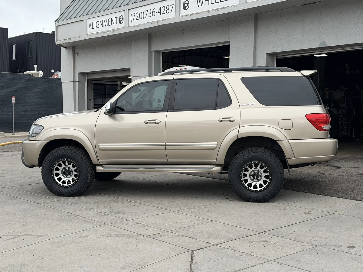 Method MR305 Silver Aftermarket Wheel on 2006 Toyota Sequoia
