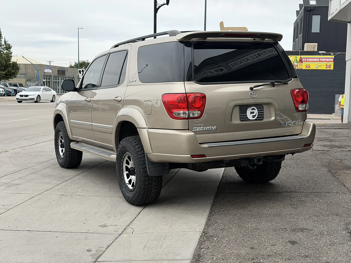 Method MR305 Wheels in Silver for 2006 Toyota Sequoia
