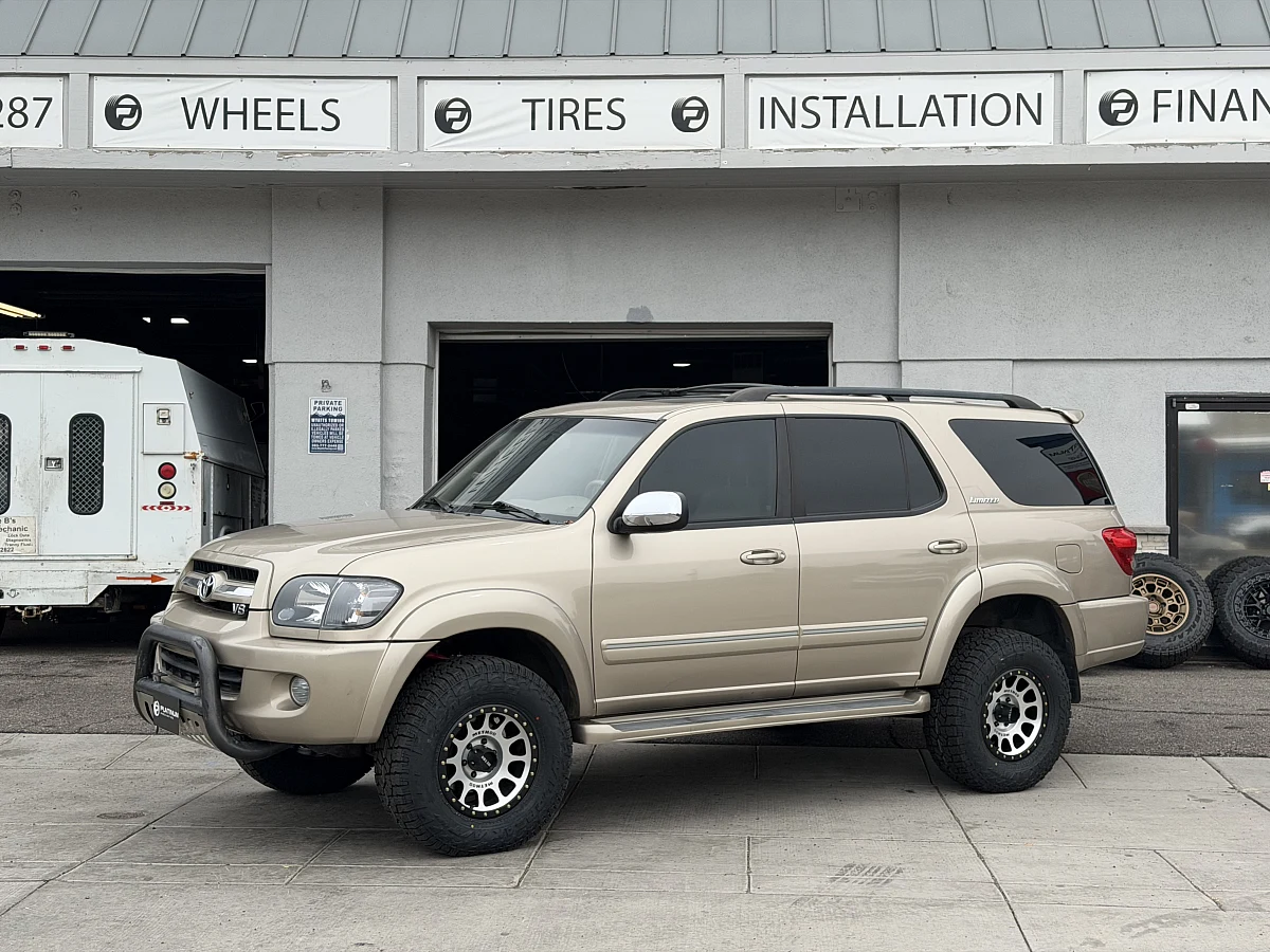 Method MR305 — Silver on 2006 Toyota Sequoia