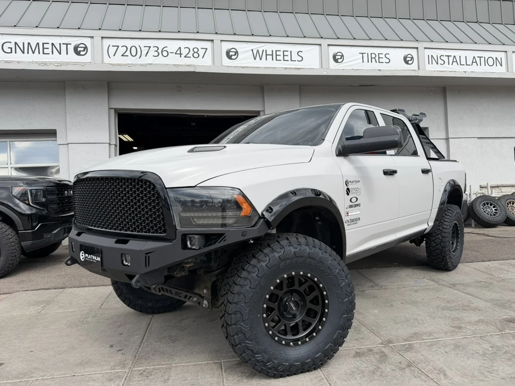 Method MR306 Black on 2016 RAM 1500