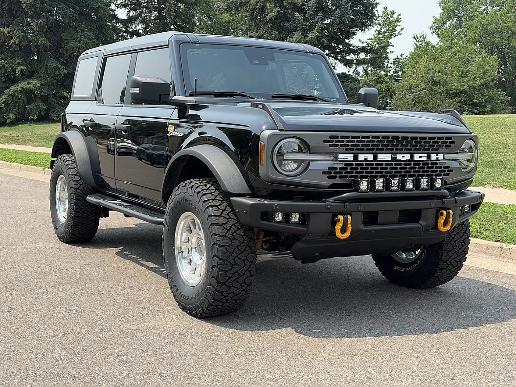 2026 Ford Bronco with Method MR703 Polished Silver Wheels
