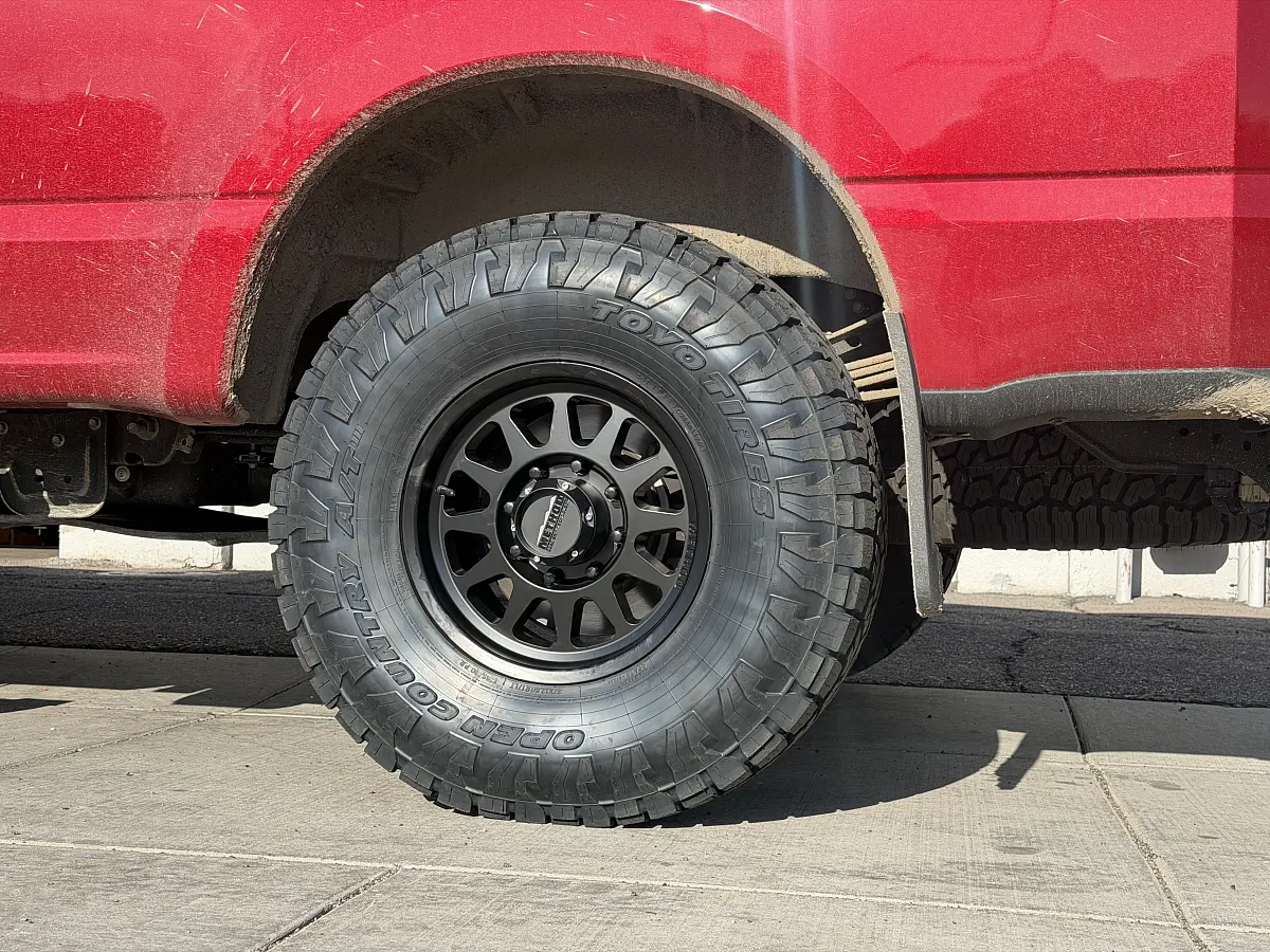 2020 Ford F-250 with Black Method MR704 Rims