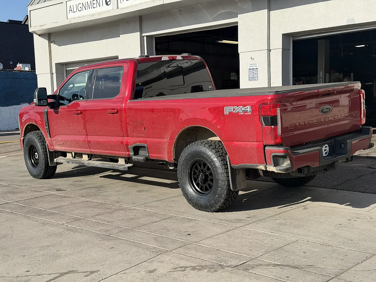 Method Black MR704 Wheel on 2020 Ford F-250