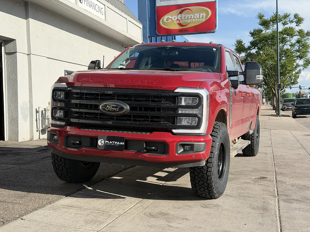 Method MR704 Black Rim on 2020 Ford F-250