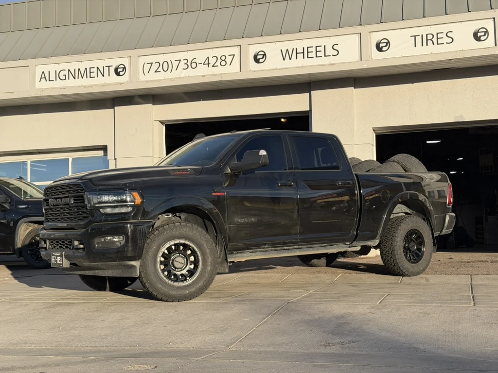 Black Method MR709 on 2025 RAM 2500