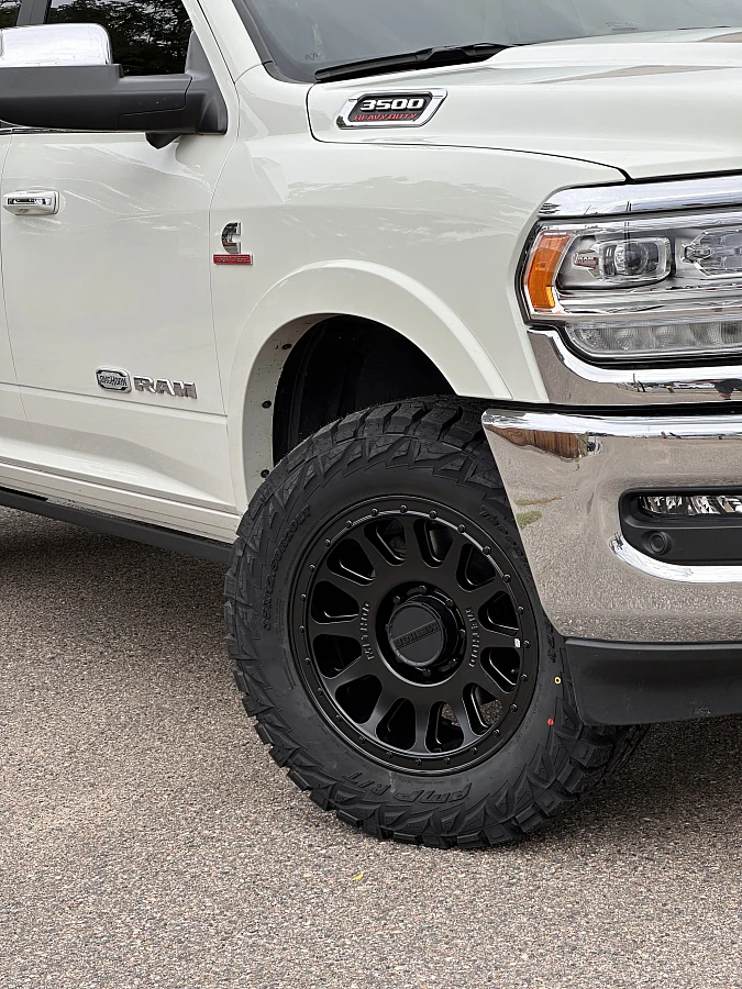 2025 RAM 3500 Method MR709 Black Wheel