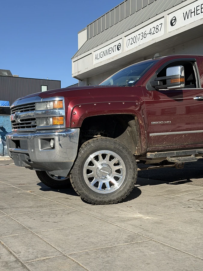 2016 Chevrolet Silverado 3500HD Method MR709 Polished Silver Wheel