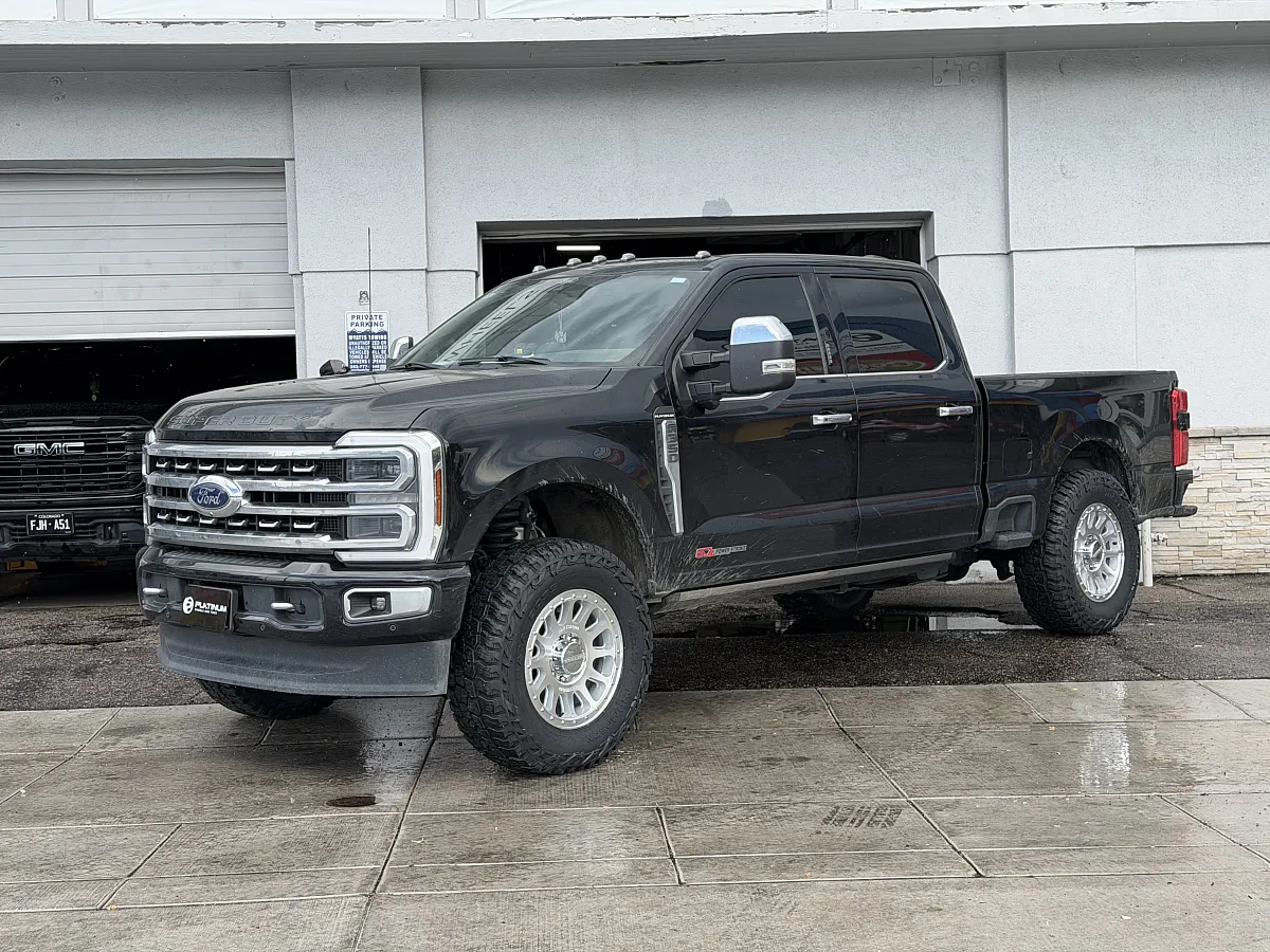 2024 Ford F-350 Running Method MR709 Polished Silver